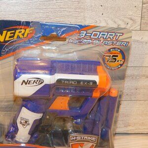 NERF 3 DARTS MICRO BLASTER NEW OLD STOCK PARTCIALLY  OPEN 2012 *